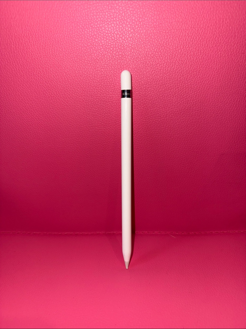 Apple Pencil 1st Gen + BONUS New Apple Lightning EarPods Bundle